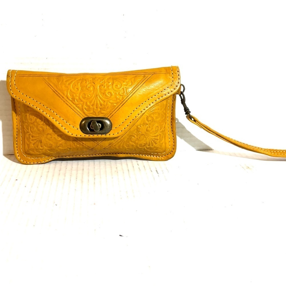 Handmade Elegant Yellow Leather Clutch